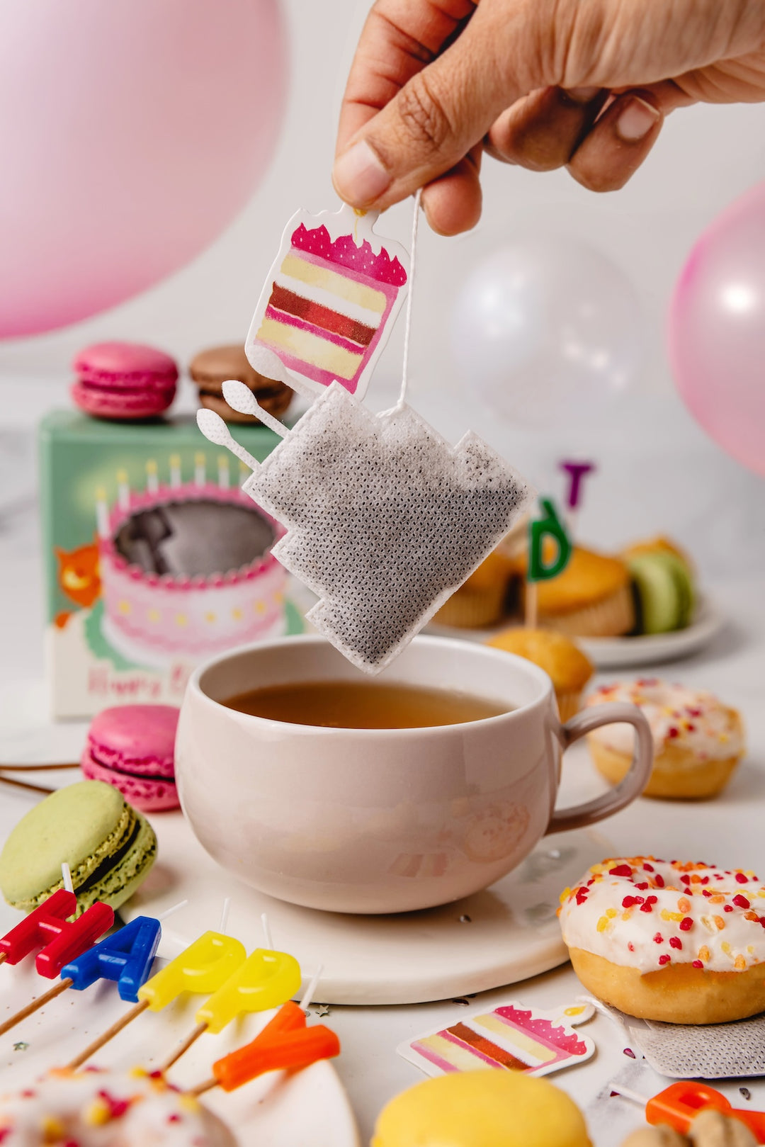Coffret Cadeau Anniversaire Thé - 10 Sachets en forme de Gâteau
