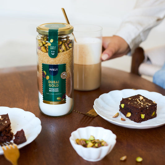 Brownies Dubai Gold | Édition limitée | Préparation pour gâteau à faire soi-même
